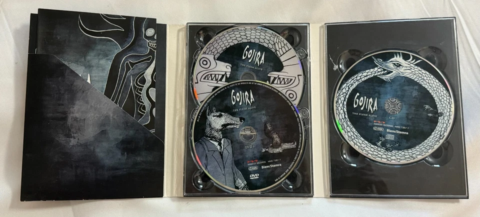 Gojira 'The Flesh Alive' Limited Edition Deluxe Version 2012 2 DVD/1CD - Image 3 of 3