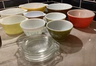 PYREX Lot of 9 Bowl and 4 Lids  AS IS