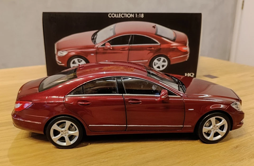 Mercedes CLS 350 CGI 2010 - NOREV High Quality - 1:18 - RED - RARE! - Immagine 3 di 4