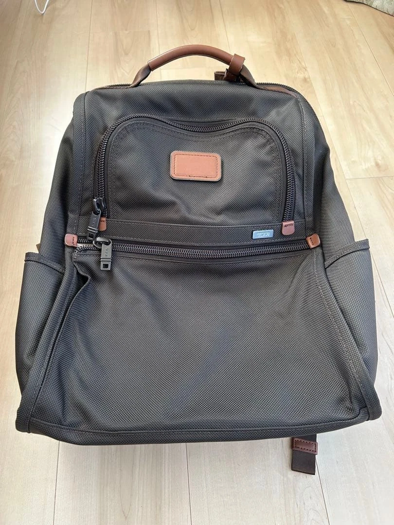 TUMI Alpha2 T-Pass バックパック アールグレー×ブラウン TUMI ALPHA2 T-Pass ビジネスリュック 26578 出張PC - メルカリ