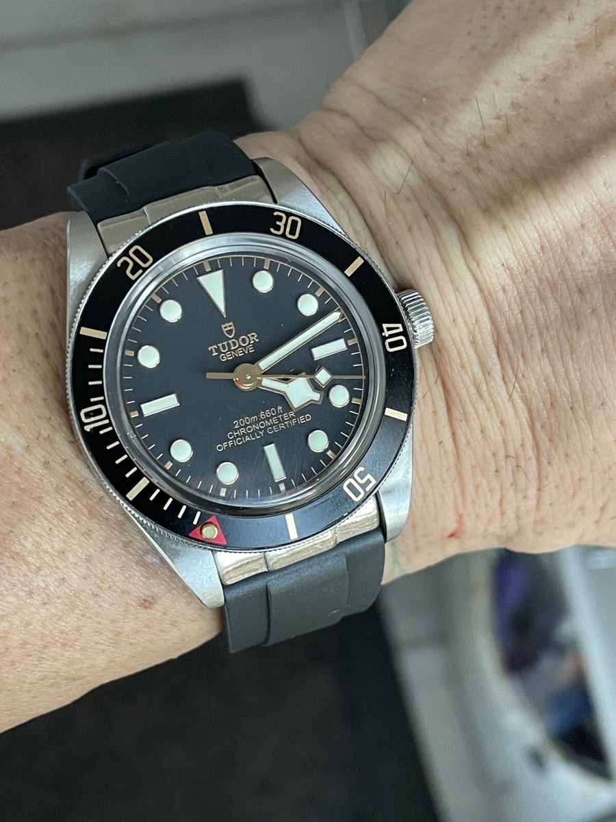 20mm Caoutchouc BLACK Vulcanized rubber Strap TUDOR Black Bay 58 - Main Image