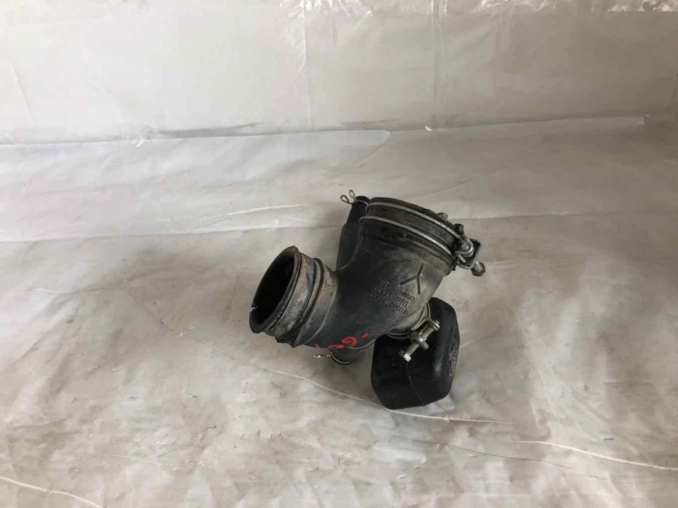 2016 TOYOTA PRIUS Hybrid Petrol Air Intake Hose Pipe P/N 17893-37130 17880-37330 Foto 4 de 4