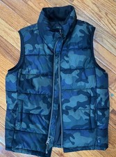 Boys Gap Kids Cold Control Campuflage Puffy Vest Kids Small 6 - 7 years 