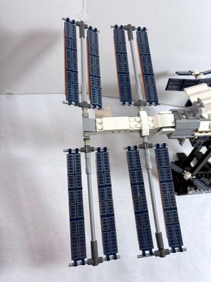 LEGO Space cuusoo: International Space Station 21321 (2020) +