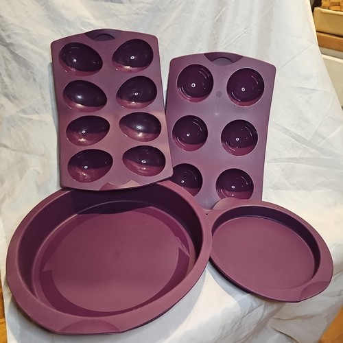 Tupperware Silicone Purple Baking Molds: Egg, Round, Large form, Small Form