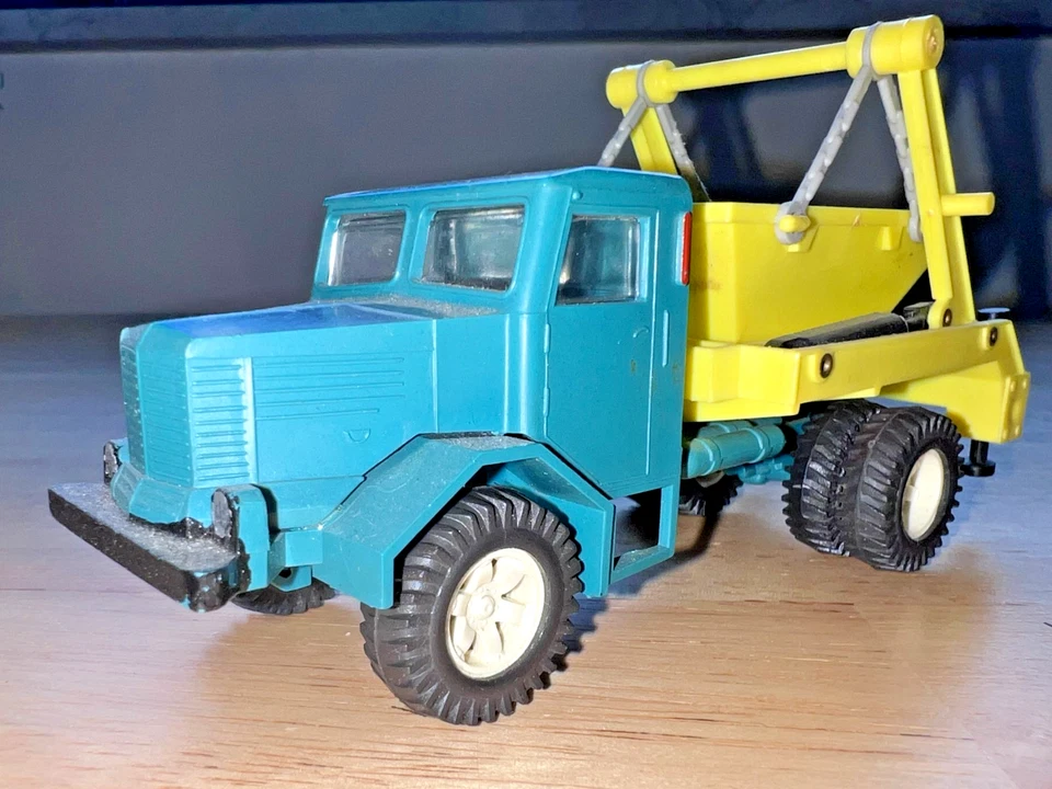 Siku Plastik V 163 Krupp Meiller-Absetzkipper, sehr guter Zustand