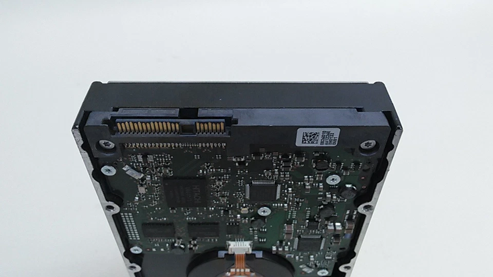 Hitachi HUS156060VLS600 600 GB 3.5" 15K SAS 2 Enterprise Hard Drive - Image 3 of 3