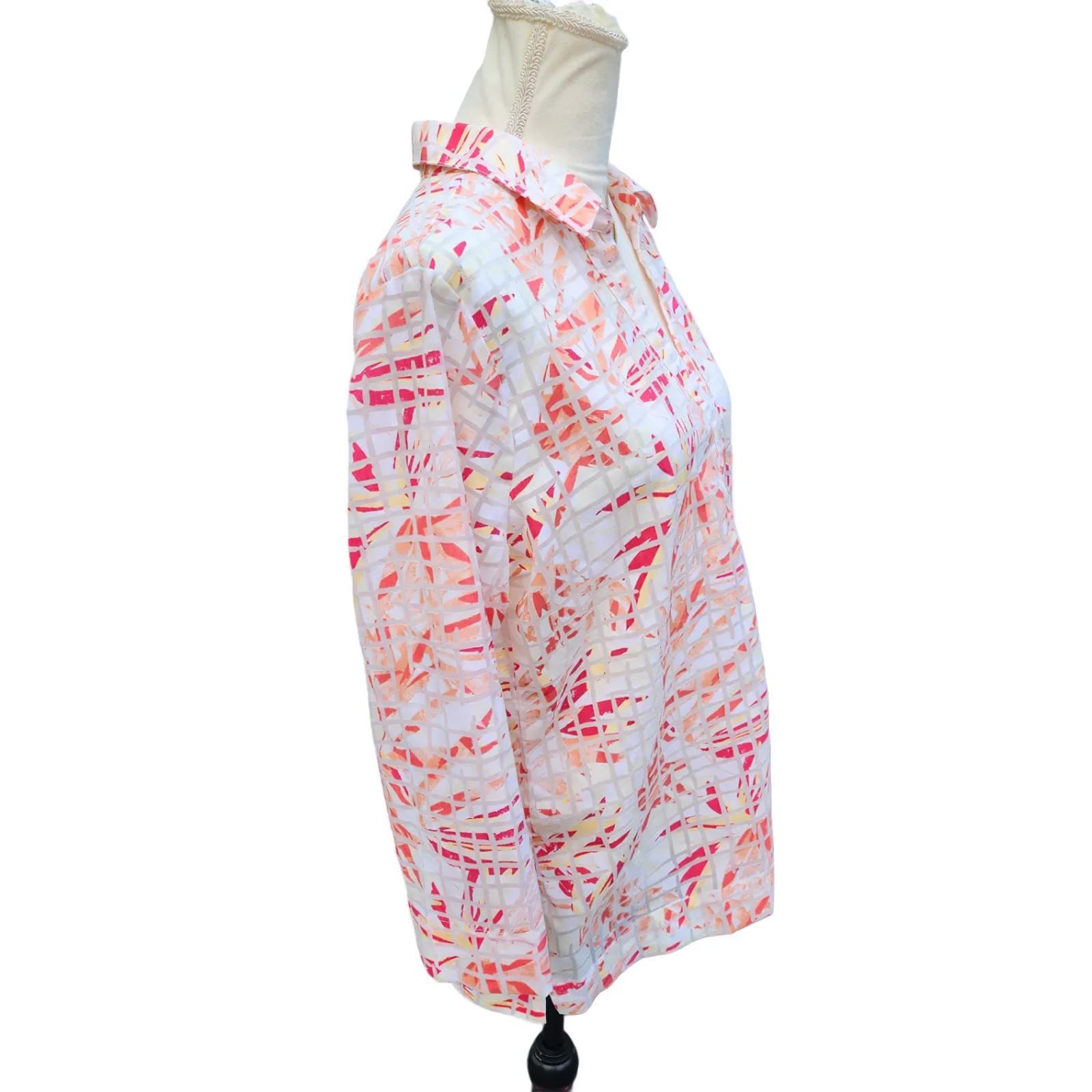 Vibrant, Button-Front Blouse with Abstract Patter… - image 5