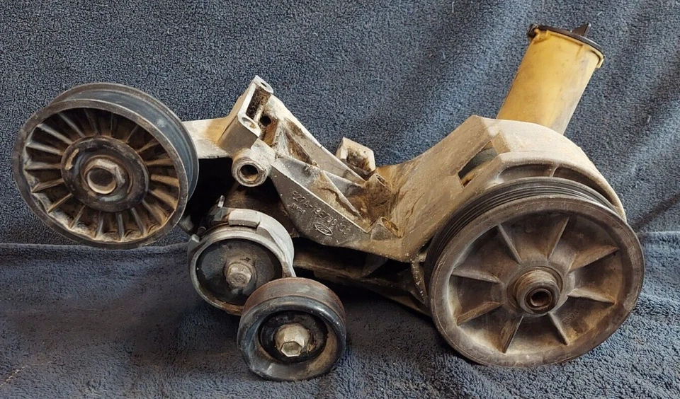 Kit de accesorios de cinturón serpentino Ford Ranger Mazda B3000 3.0 kit de accesorios delanteros Foto 3 de 4