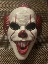 Máscara de miedo Clown IT tiene algunas marcas.  Ver fotos.