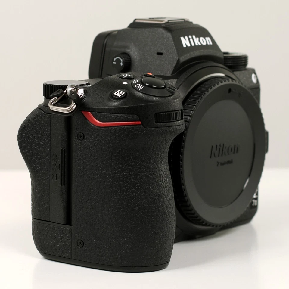 Nikon Z7 II Body Vollformat Systemkamera 45,7 MP für Höchste Präzision, 16 Ausl. - Bild 3 von 4