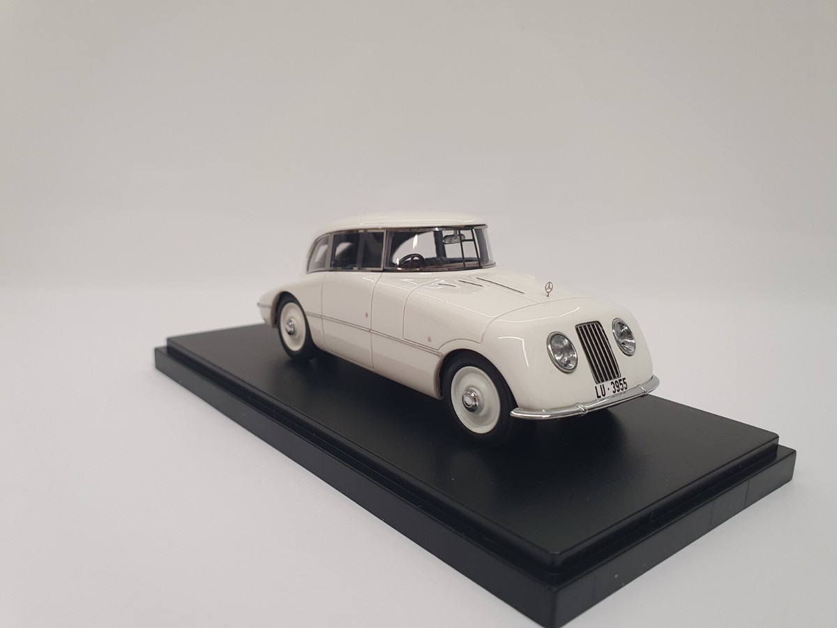1/43 MEGA RARE MERCEDES-BENZ TYP 200 JARAY STROMLINIEN 1934