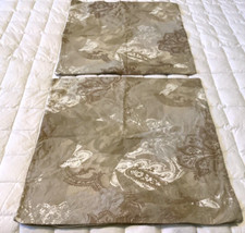 Pottery Barn 2 24x24 Throw Pillow Covers Tan white