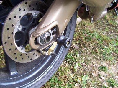 Pions de bras oscillant R&G Racing noir pour Aprilia Tuono Factory 1000 2006-2008