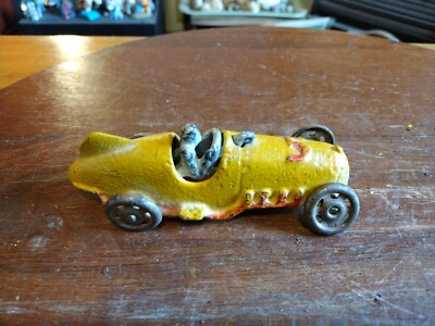 Vintage 5'' Hubley Cast Iron Fishtail #5 Racer Indy Race Car W/ Driver