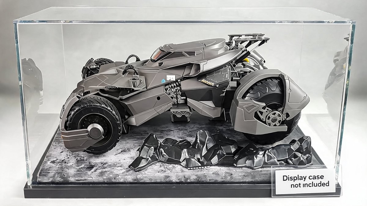 Mattel Ultimate Justice League Batmobile Vechile and Figure