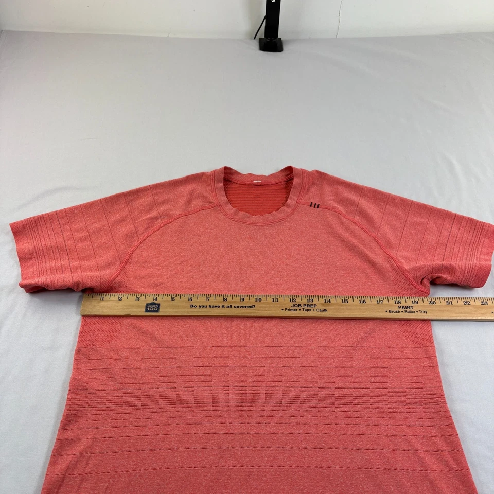 Lululemon 衬衫男式 M 橙色金属通风技术圆领性能弹力健身房 — 第 3/4 张图片
