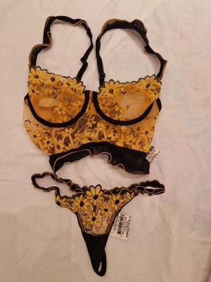 Damen Dessous Set Cherjomuschki Büstenhebe 70 C String ca. 34 neu