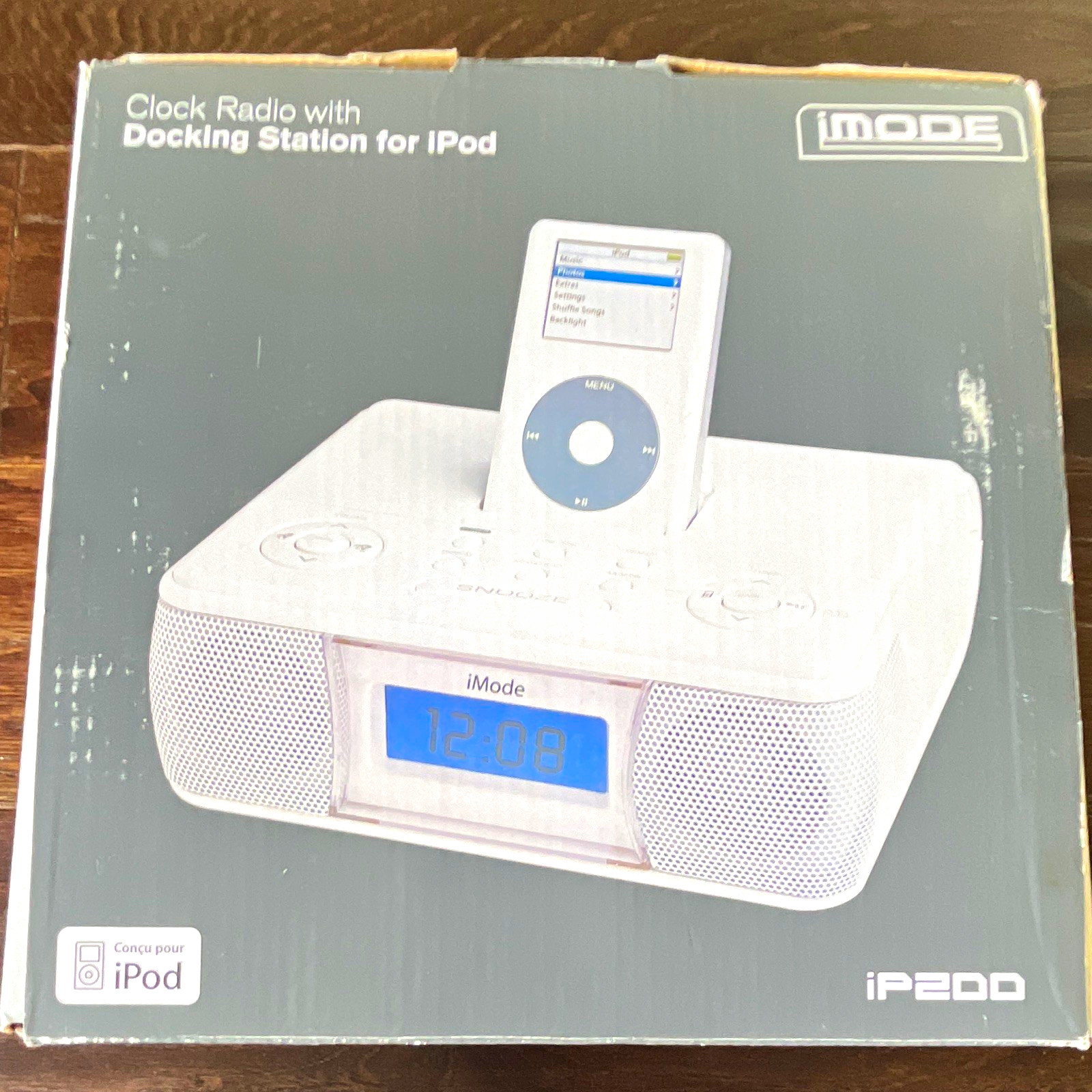 NIB iMode iP200 Digital Clock Radio iPod Dock AM/FM Alarm Remote, White