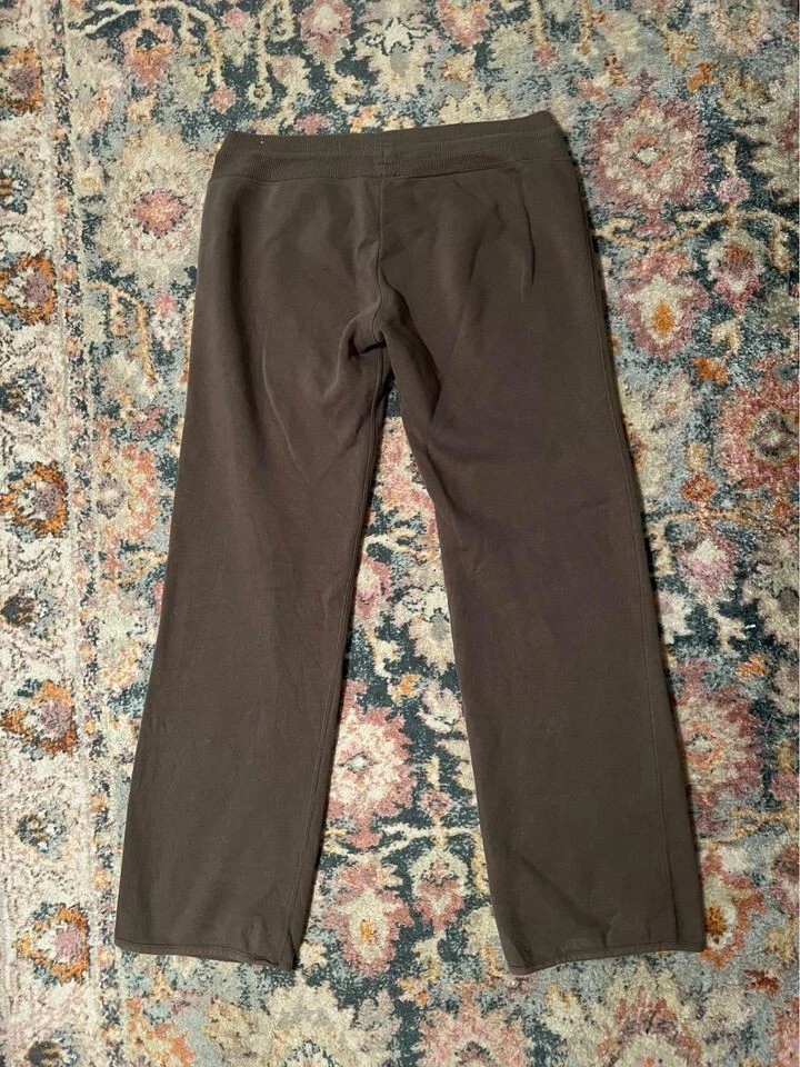 brown sweatpants nike