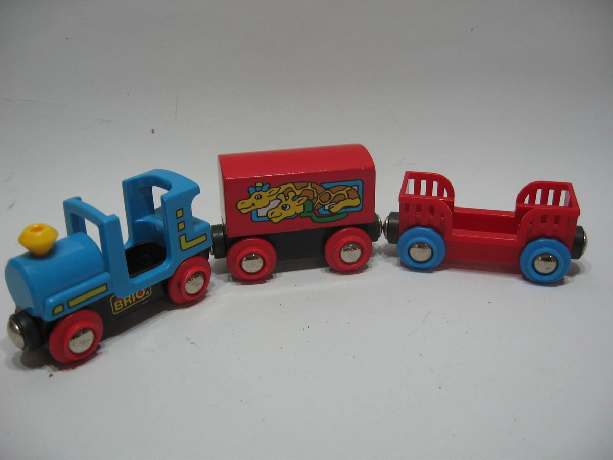 Brio hotsell train carriages