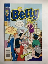 Betty Archie Comics #47 VF/NM 1996 Newsstand Happy Birthday Betty!
