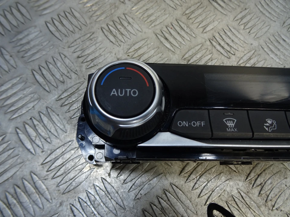 2019 NISSAN MICRA IG-T TEKNA XTRONIC MK5 5DRS HATCH AIR CON A/C CONTROLLER *4262 - Image 3 of 4