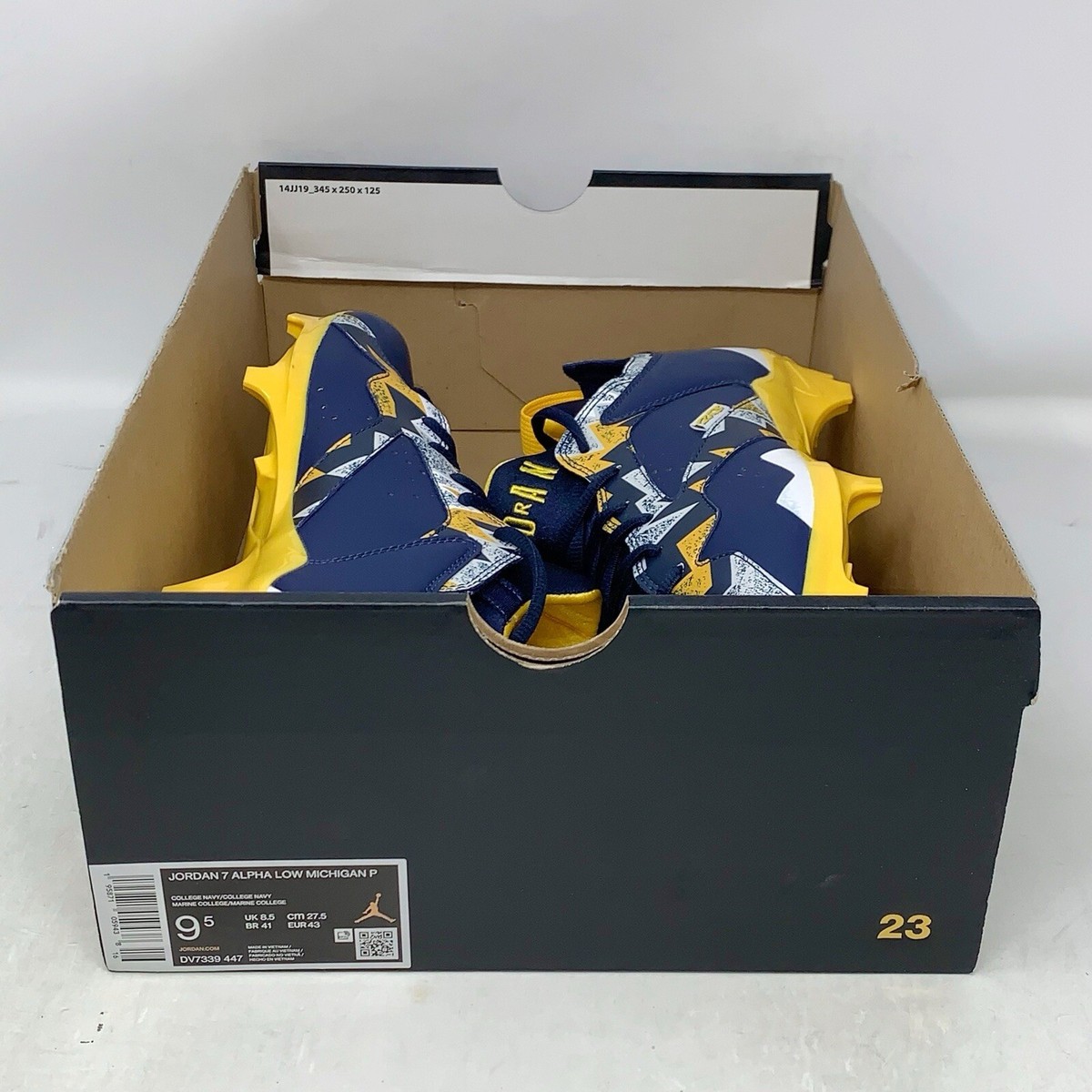 Air Jordan 7 Michigan Wolverines Football Cleats PE, Size 9.5 BNIB
