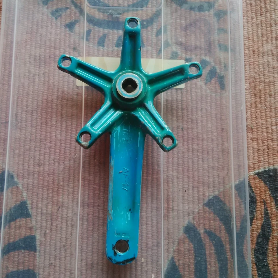 165mm 144bcd crank right only unbranded alloy fixie ,pista ,fixed wheel - Image 2 of 4