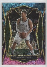 2020-21 Panini Select Premier Level Cosmic Prizm Brook Lopez #152 1t4