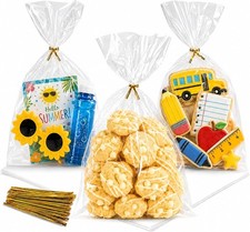 Cellophane Treat Bags, 6 x 10 Inch Clear Bags, 100 Pack Cookie Bags with Twist