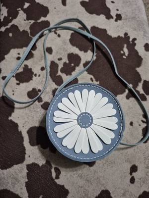 Hand Crafted Daisy Purse