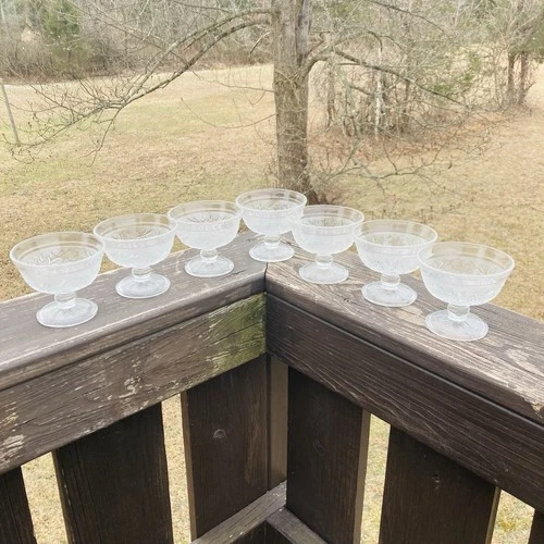 Vintage 7pcs Anchor Hocking Sandwich Glass Clear Footed Custard Dessert Cups