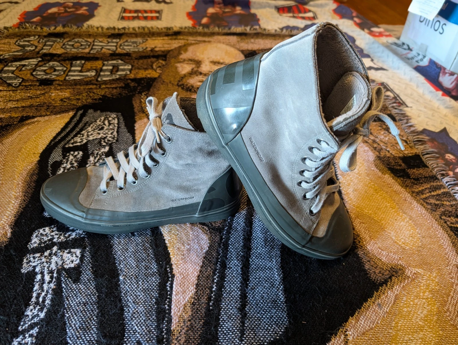Sorel US 10.5 Men's Grey/Black Waterproof Suede Boots Comfort Cheyanne Metro II