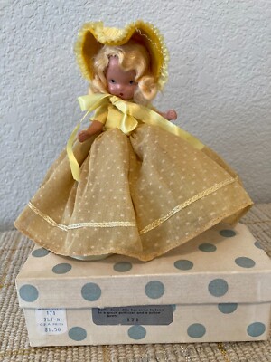 Nancy Ann Storybook Dolls ~ #Daffy Down Dilly, Frozen Leg