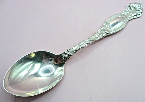 Simpson Hall Miller International Sterling Frontenac Lily Teaspoon 5 1/2" NO Mon