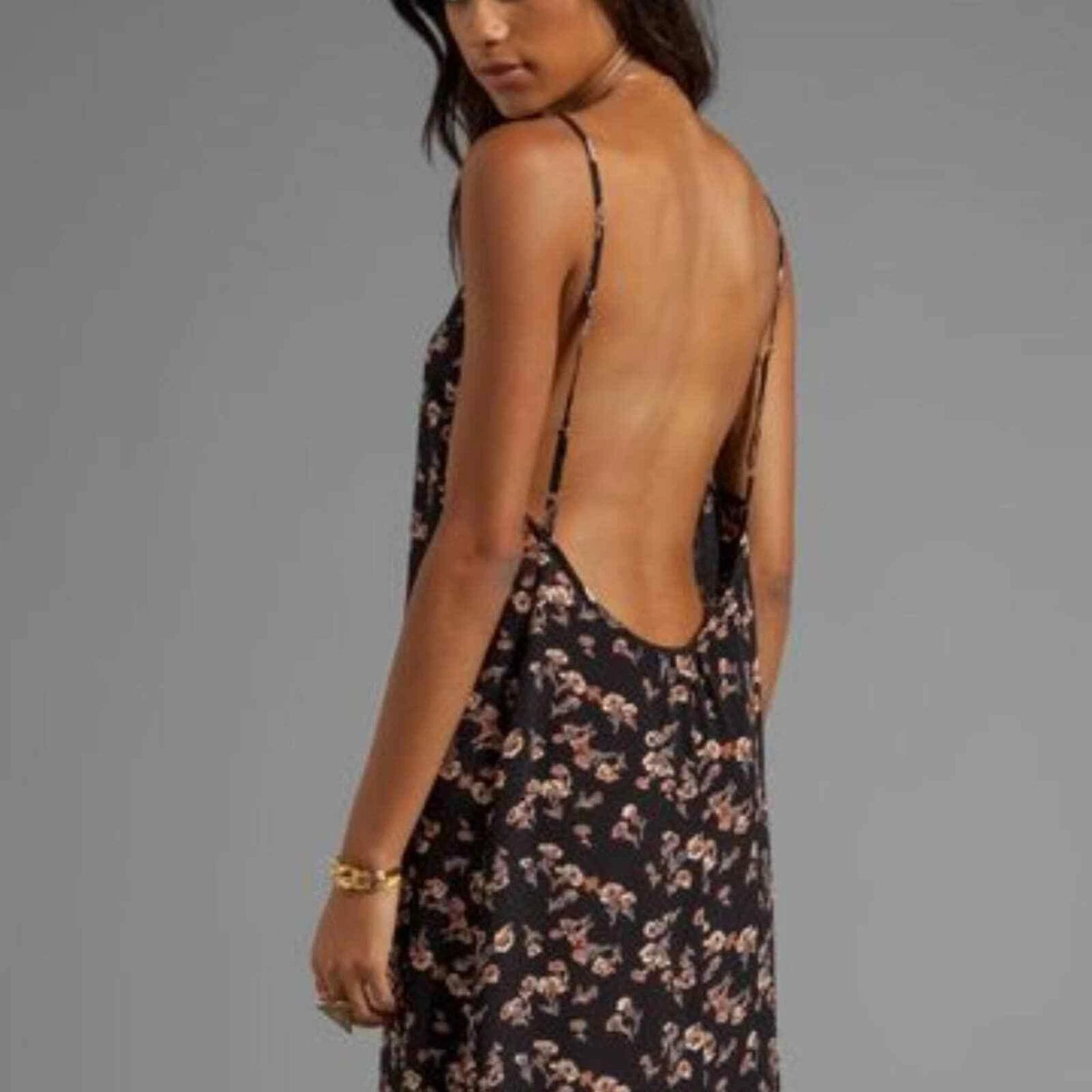 Revolve deals flynn skye