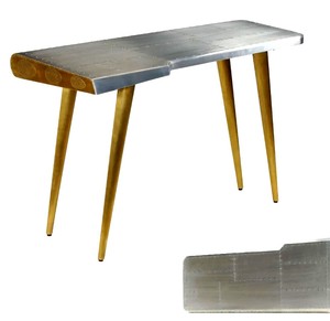 airplane wing desk
