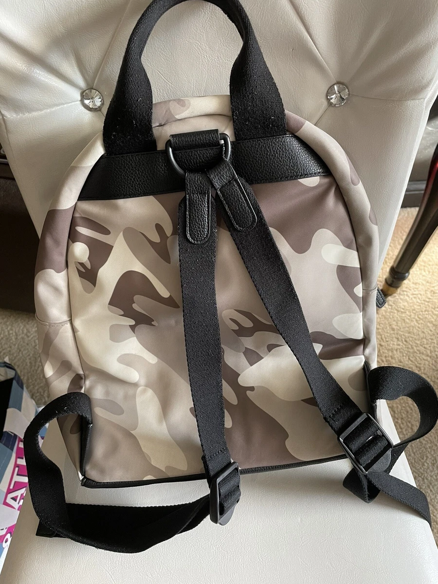 Camo tommy hilfiger clearance backpack