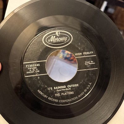THE PLATTERS - I Wish / Its Raining Outside - Vinyl 45rpm 1968 Mercury 71353X45 