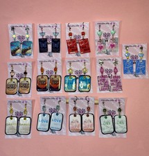 Orecchini libri book tok  in carta trattata rivestiti in resina