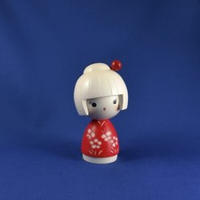 Kokeshi-Holzpuppe 'osanpo' bummeln, Spaziergang, ca. 11 cm