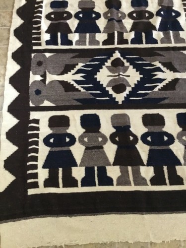 Mexican First Nations vintage blanket or Rugt - Picture 2 of 9