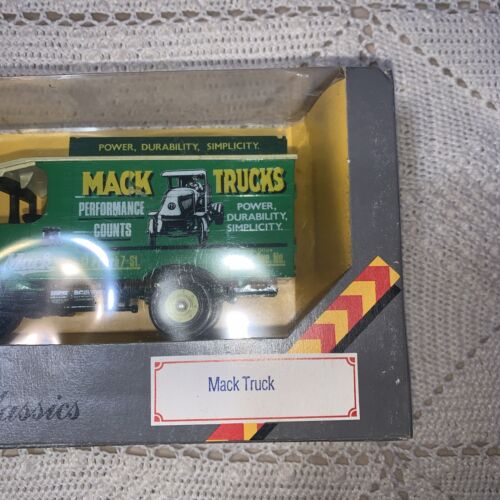 VINTAGE 1986 Corgi Renault Mack Truck NOS Original Box C906/1 - Picture 2 of 18