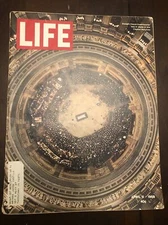 Life Magazine Apr 11, 1969 FORD MUSTANG Oldsmobile CHEVY PICKUP Arnold Palmer