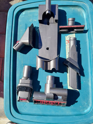 Genuine Dyson Vacuum Attachments - 5 brush and 1 wall holder for V6 V7 V8