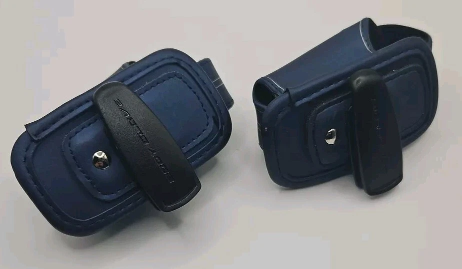 (2) Body Glove Universal Cellsuit Cell Phone Case Holders Swivel Belt Clip Blue - Image 4 of 4