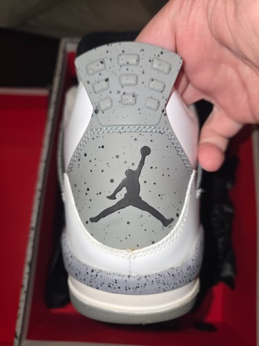 Jordan 4 Retro Cement (2012) Size 9.5 - Picture 12 of 14