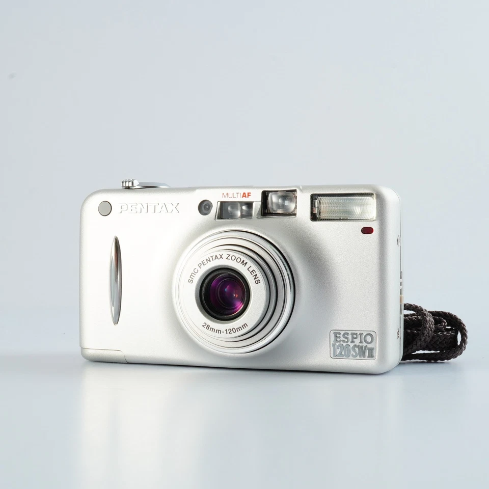 NEAR MINT PENTAX ESPIO 120SWII 28-120mm Point & Shoot Film Camera
