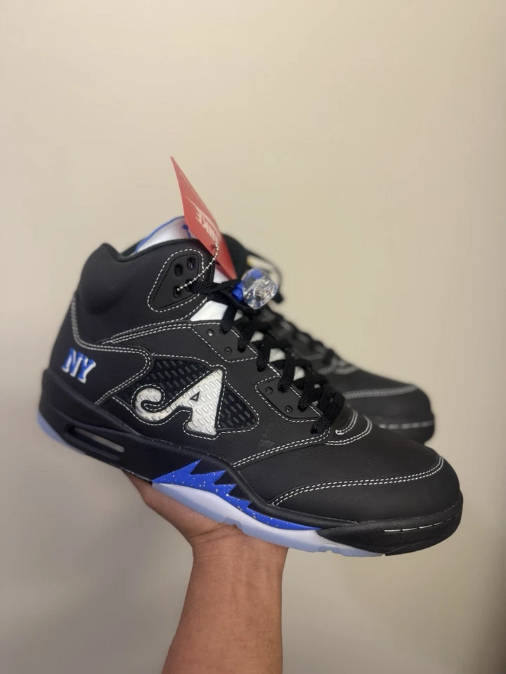 Talla 11 - Awake NY x Air Jordan 5 Retro Boro - Azul Corredor Foto 2 de 4